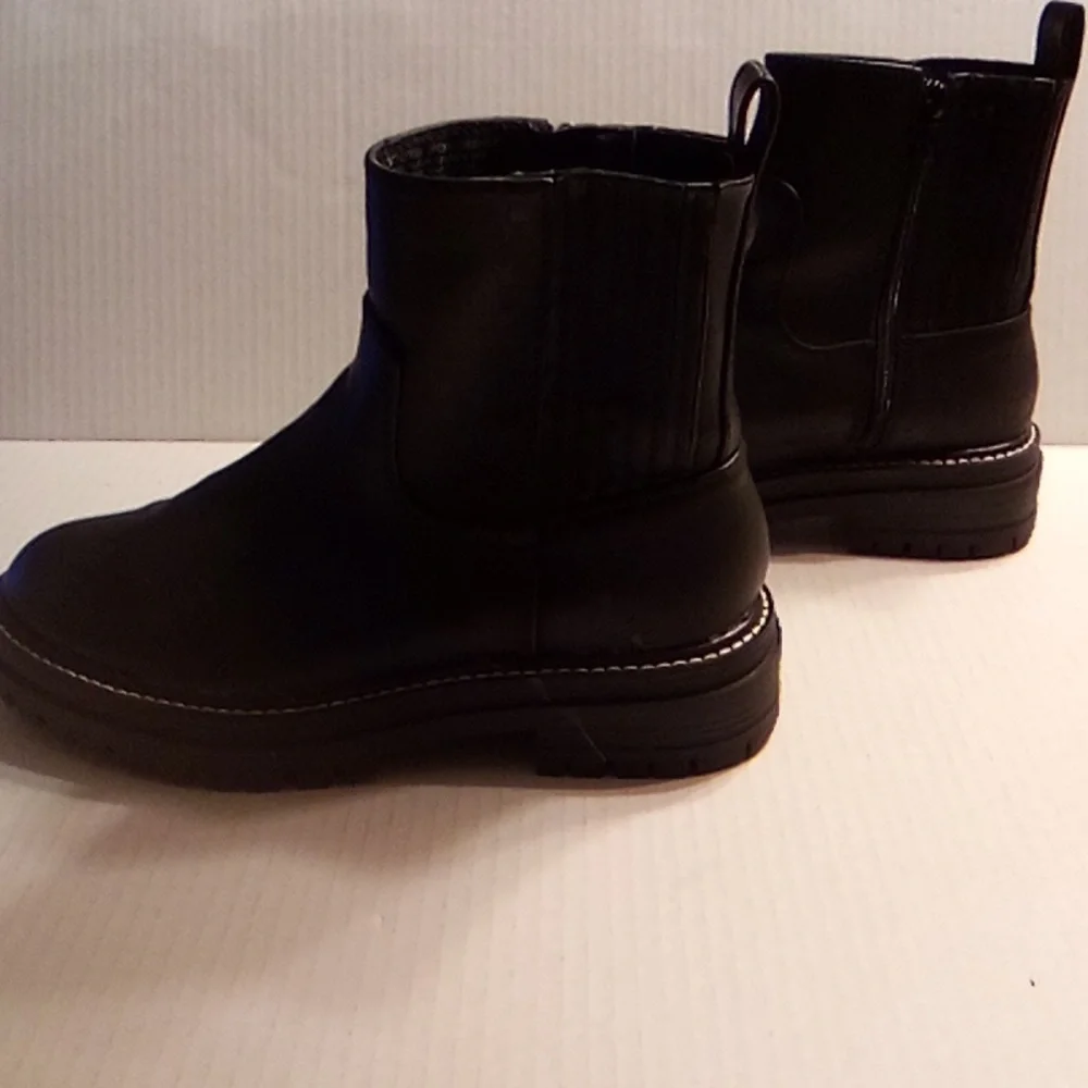Time and Tru Black Platform Ankle Booties with Contrast Stitching